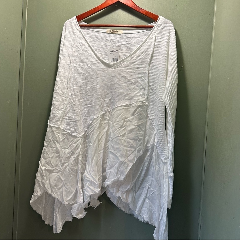 We The Free White Long Sleeve Asymmetrical Tunic - Picture 2 of 8